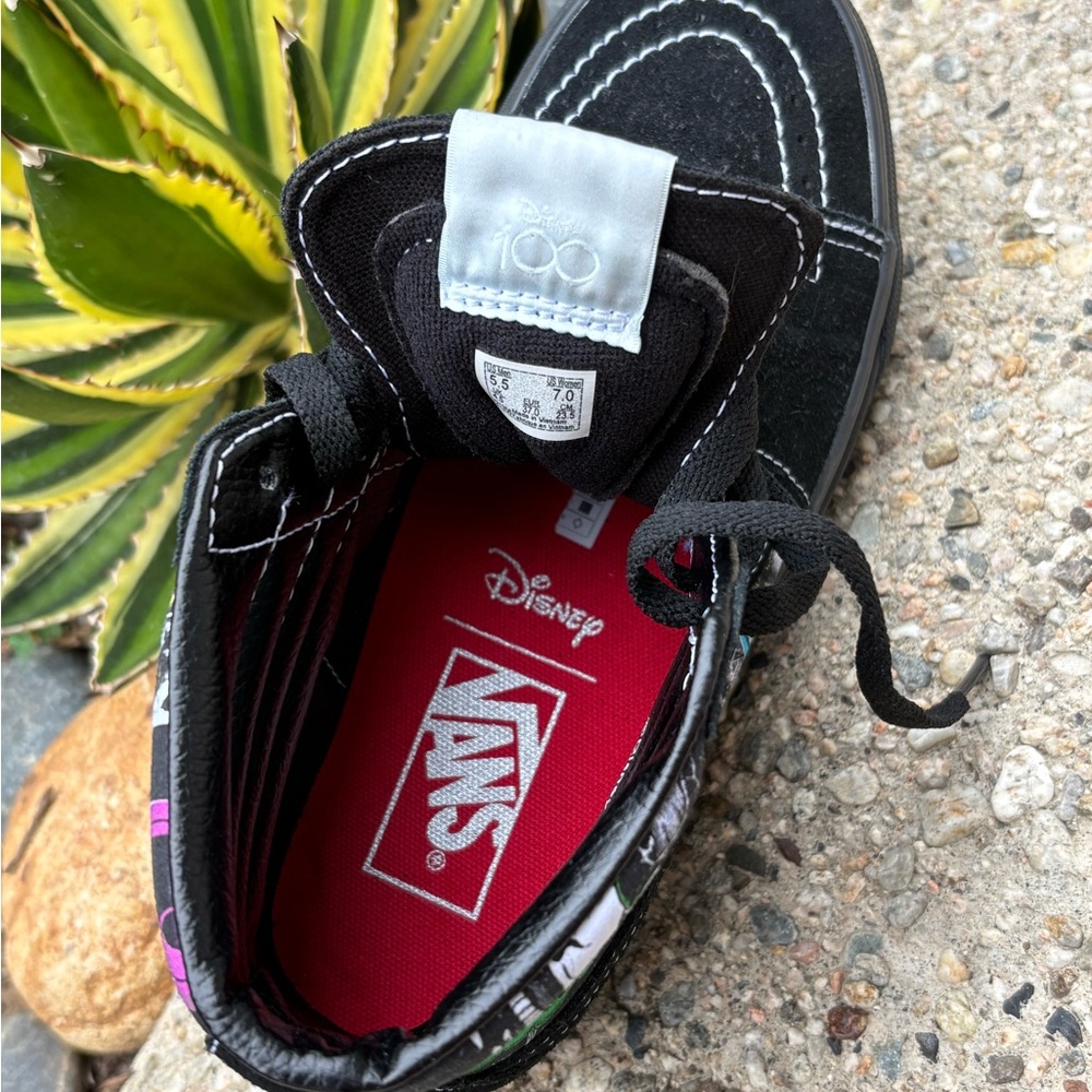 Vans Villains Special Edition Disney Sk8-Hi Sneakers - Picture 8 of 15